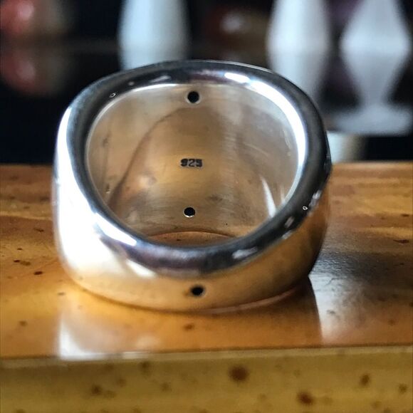 Sterling Silver Elephant Ring Size 6 - Picture 6 of 8